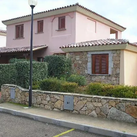 Casa Lea - Al Canneto San Teodoro  Exterior photo